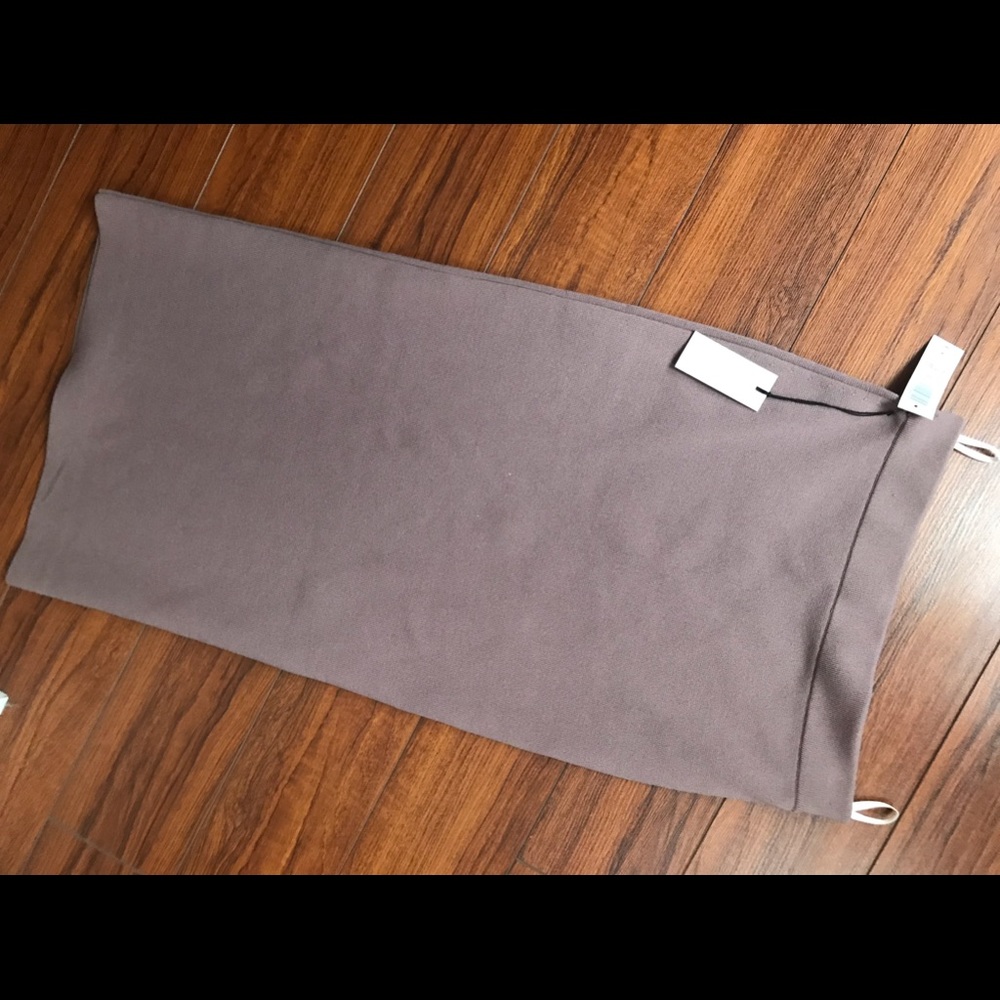 Aritzia tube skirt with tags